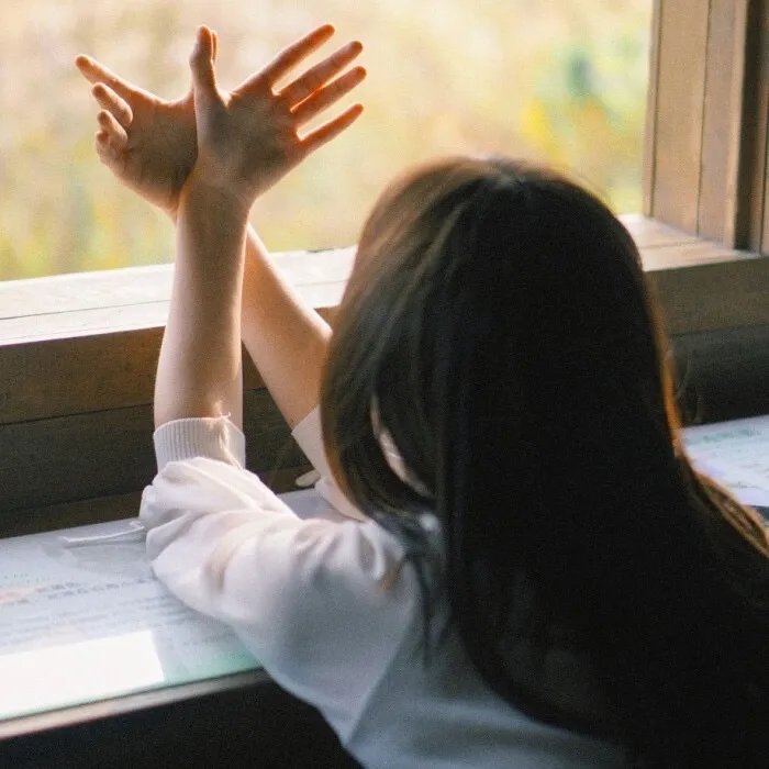 被丈夫算计后我带女儿闪婚初恋