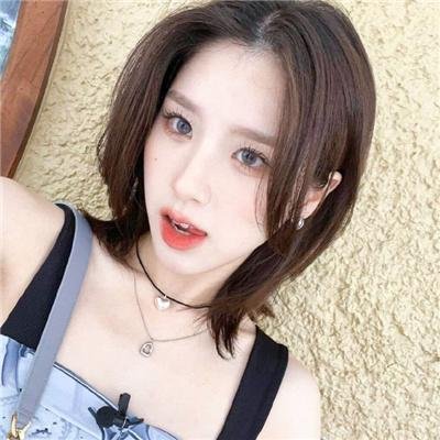 万花嬉春